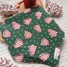 Load image into Gallery viewer, Merry Cakes
