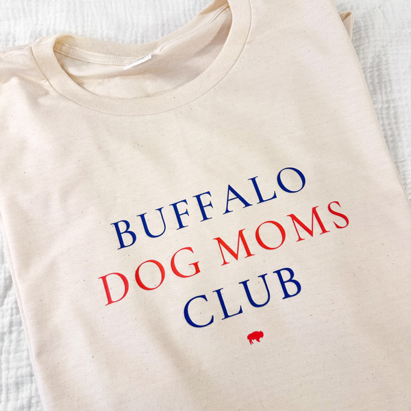 Buffalo Dog Moms Club T-shirt